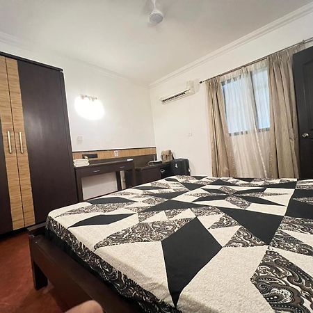 Riviera Hermitage Arpora Luaran gambar