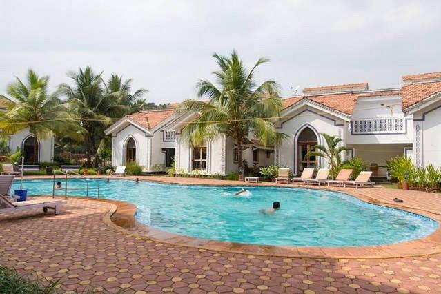 Riviera Hermitage Arpora Luaran gambar